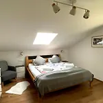 Apartment Pinta Kombilo
