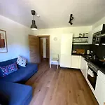 Pinta Kombilo Apartment *
