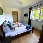 Pinta Kombilo Apartment *