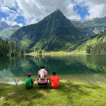 Pinta Kombilo Appartement Grobming