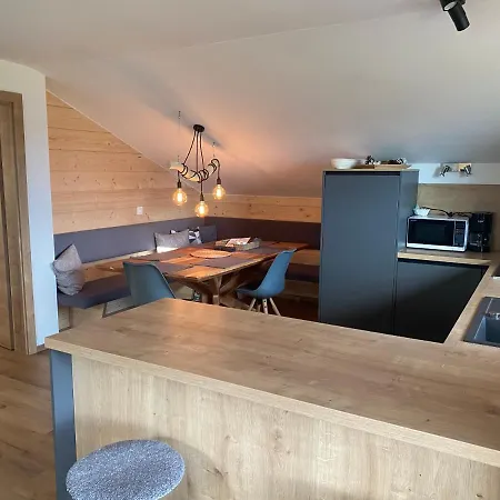 Apartamento Pinta Kombilo