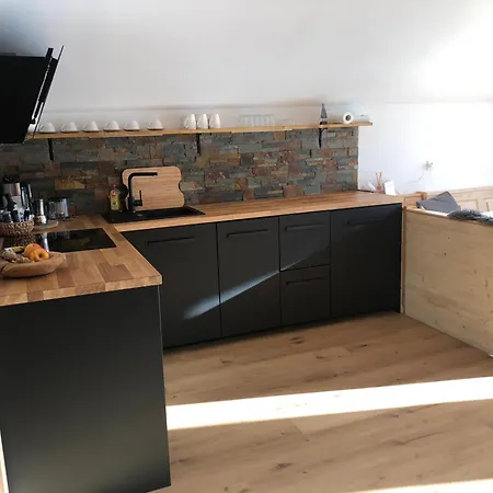 Pinta Kombilo Lägenhet