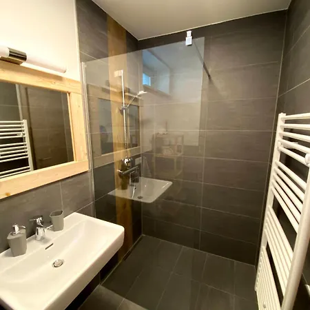 Pinta Kombilo Apartment