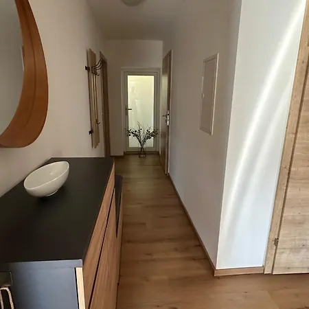 Pinta Kombilo Lägenhet